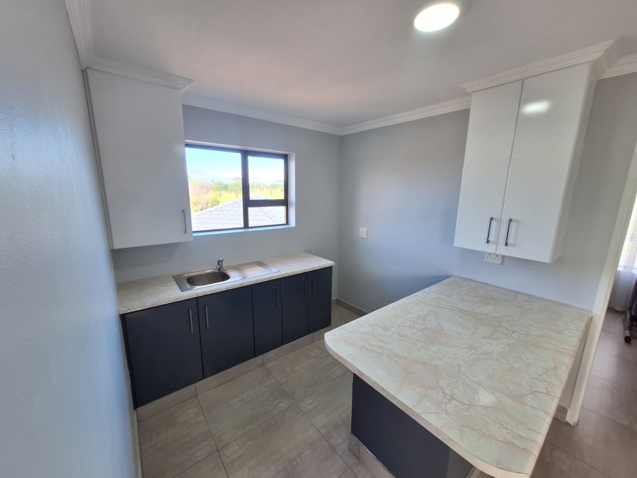 4 Bedroom Property for Sale in Wavecrest Eastern Cape